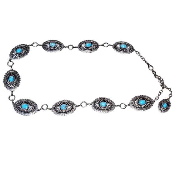 Ariat Oval Silver and Turquoise Concho Adjustable Chain Belt - Picture 2 of 6